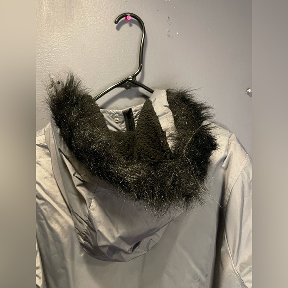 BEVERLY HILLS POLO CLUB GREY PARKA COAT - Picture 13 of 15